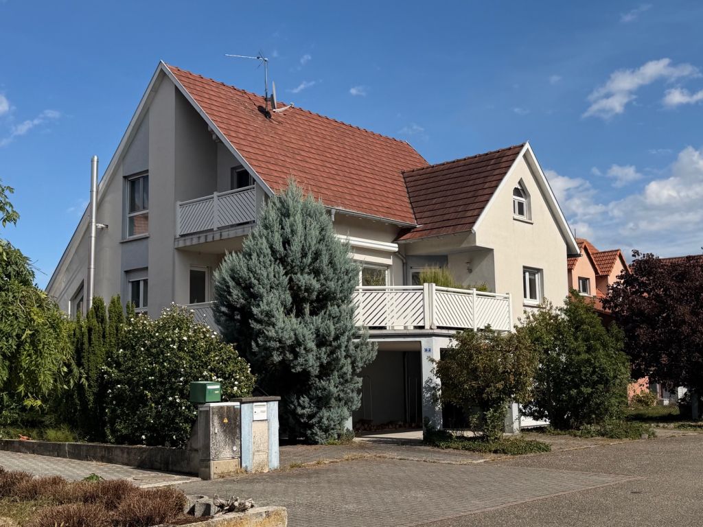 MODERN UND KOMFORTABEL WOHNEN! Gepflegtes 1-Fam.-Haus mit gehobener Ausstattung In sehr schöner Wohnlage MODERN UND KOMFORTABEL WOHNEN! Gepflegtes 1-Fam.-Haus mit gehobener Ausstattung In sehr schöner Wohnlage